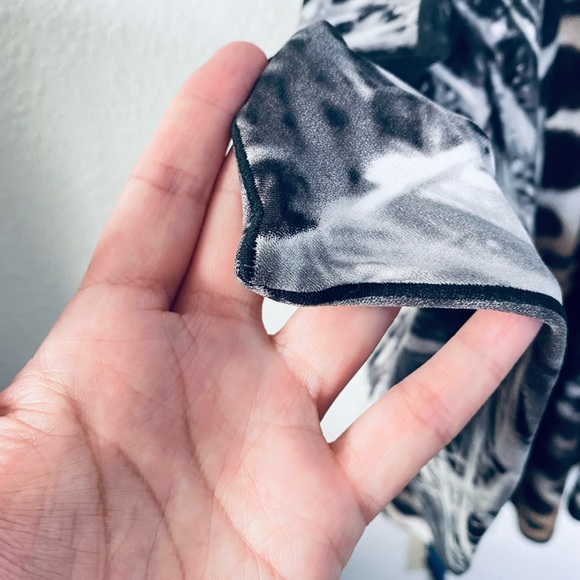 Eva Varro NEW Animal Print Cold Shoulder Ties Wide Leg Pullon Jumpsuit Medium - Picture 8 of 11